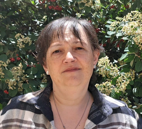 Marrón, Beatriz
